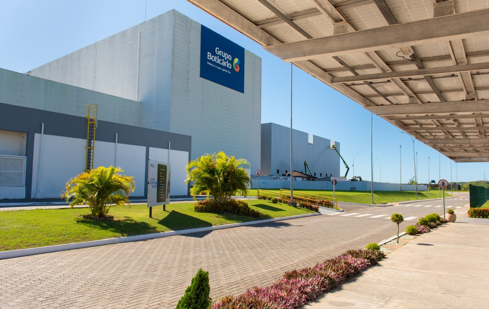 fachada do Grupo Boticário.